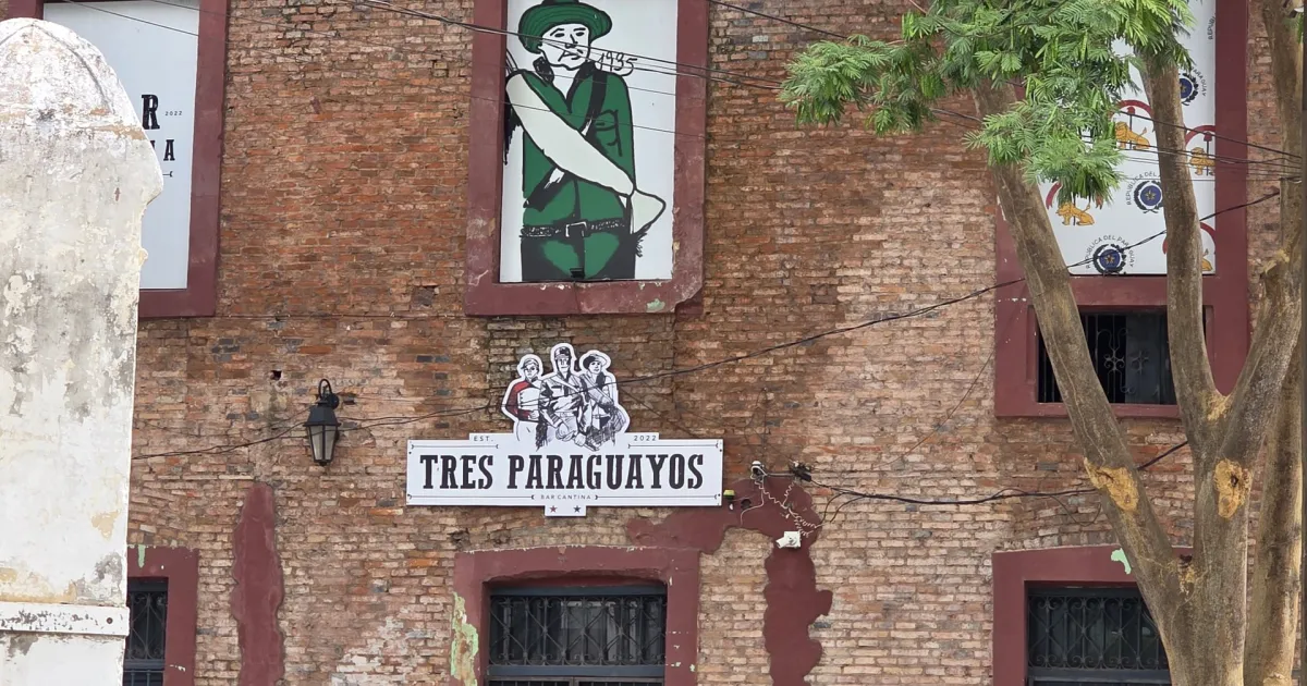 Tres Paraguayos