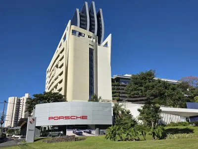 Porsche (Concesionaria)