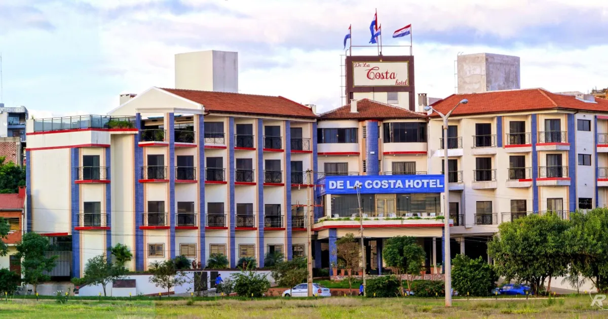 De La Costa Hotel
