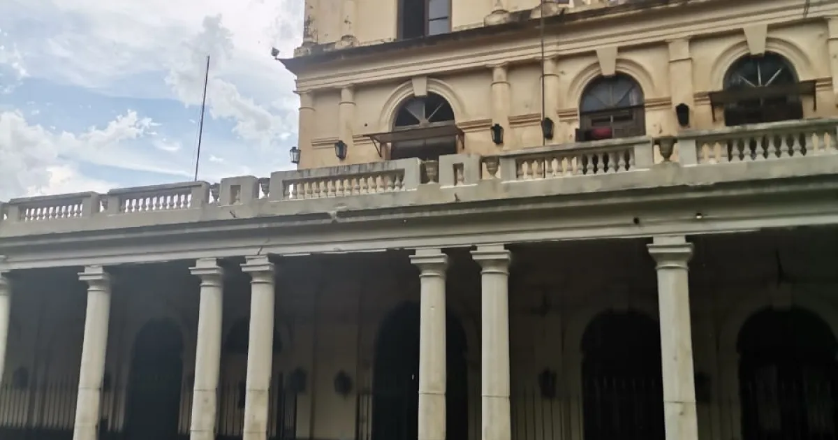 Estación Central del Ferrocarril Carlos Antonio López