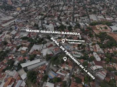 Terreno con casa a demoler sobre la Av. Rodríguez de Francia, Asunción 2