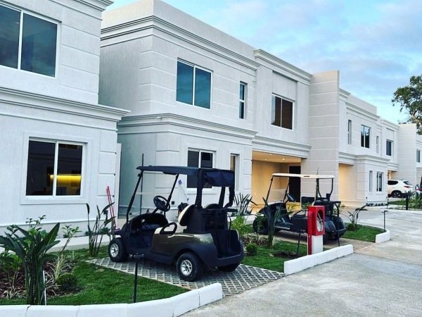 Condominio Leganzza — residencial del Golf, Lambaré