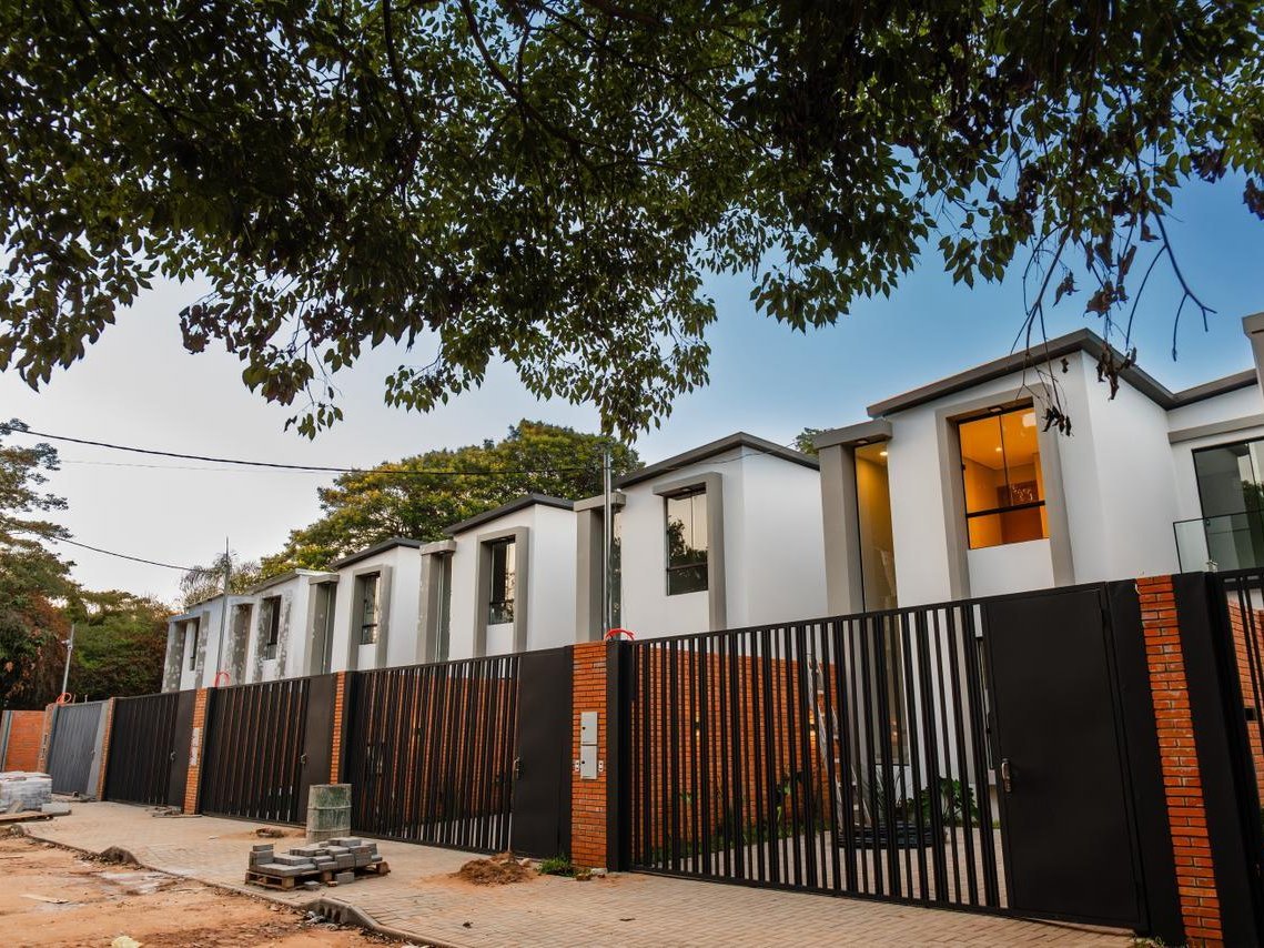 Brand-New Duplexes in Loma Merlo, Luque