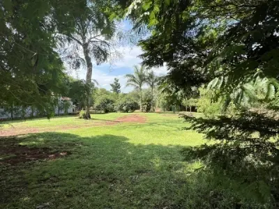 3 lotes à venda perto da Ponte da Integração PY-BR, Presidente Franco