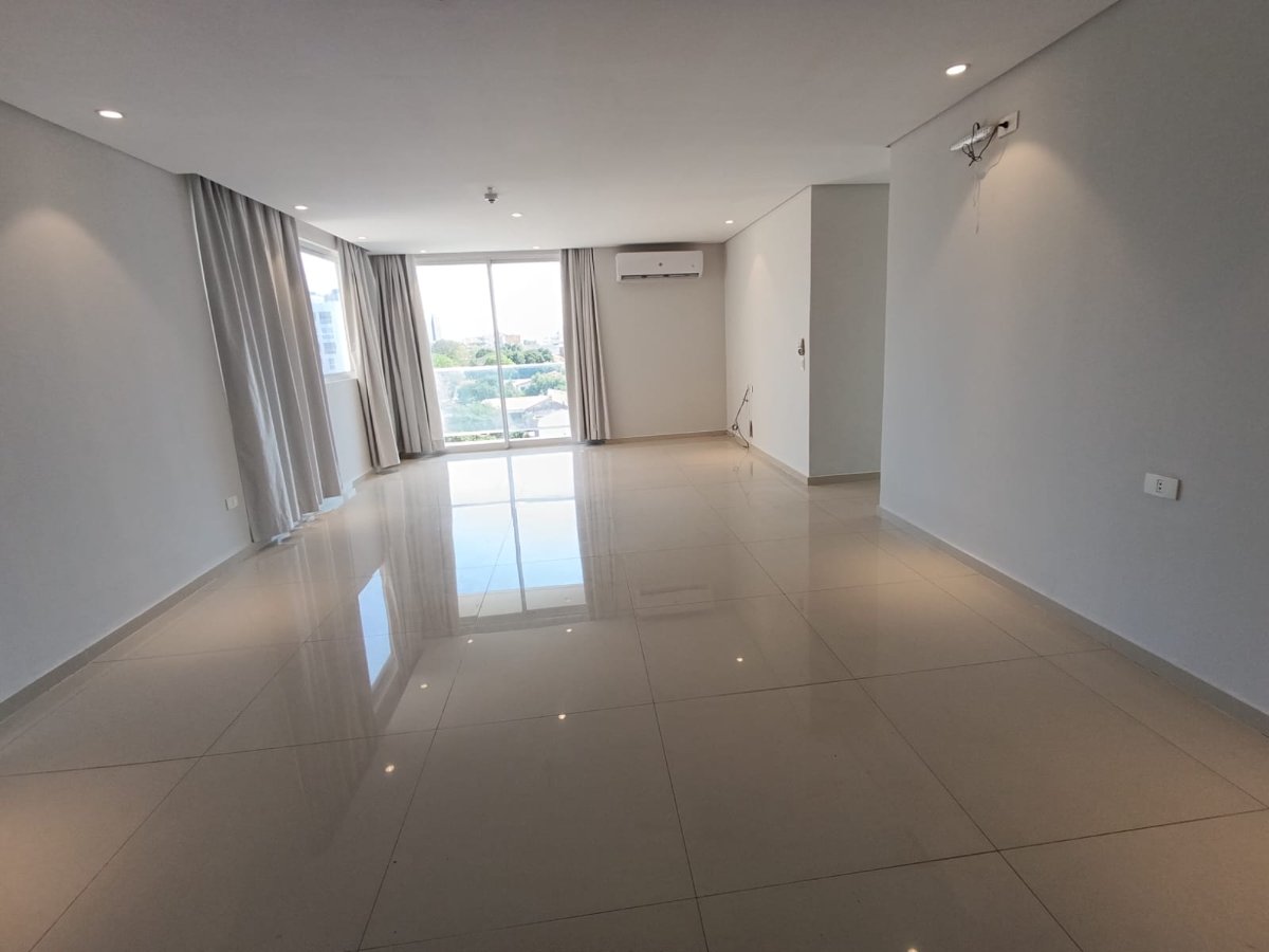 Alquiler de departamento de 3 dormitorios sin muebles