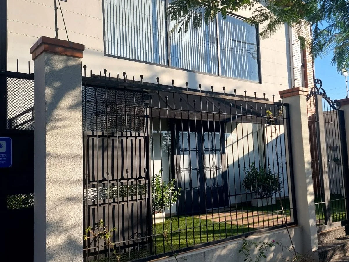 Alquiler de salón comercial en Barrio Herrera