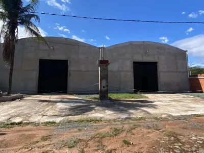 Galpão Novo para Aluguel em Villa del Agrónomo, San Lorenzo