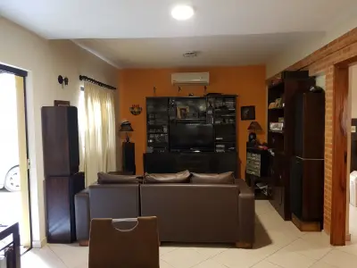 Duplex de Esquina para Alugar em Villa Ofelia, Fernando de la Mora