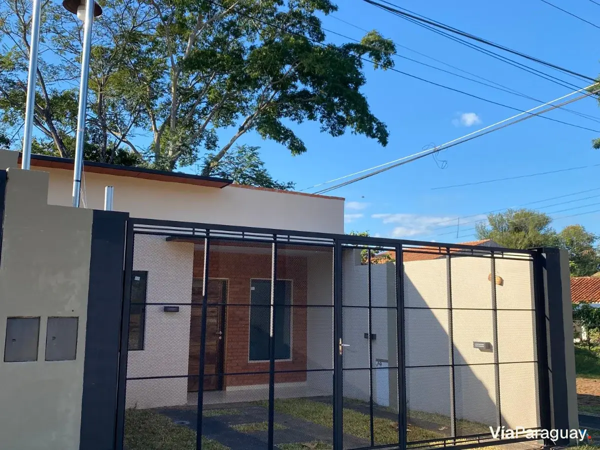 New 2-Bedroom Chalet for Rent in San Lorenzo