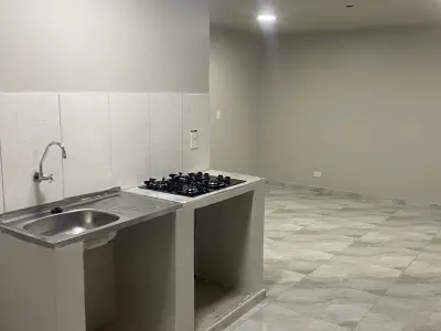 Kitnet Nova para Alugar na Avenida San Blas, Ciudad del Este