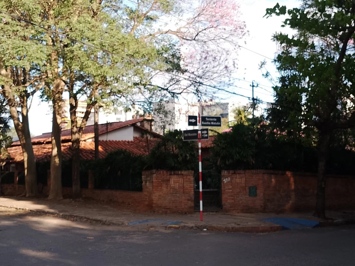 Three-bedroom house for rent in Villa Morra, Asunción