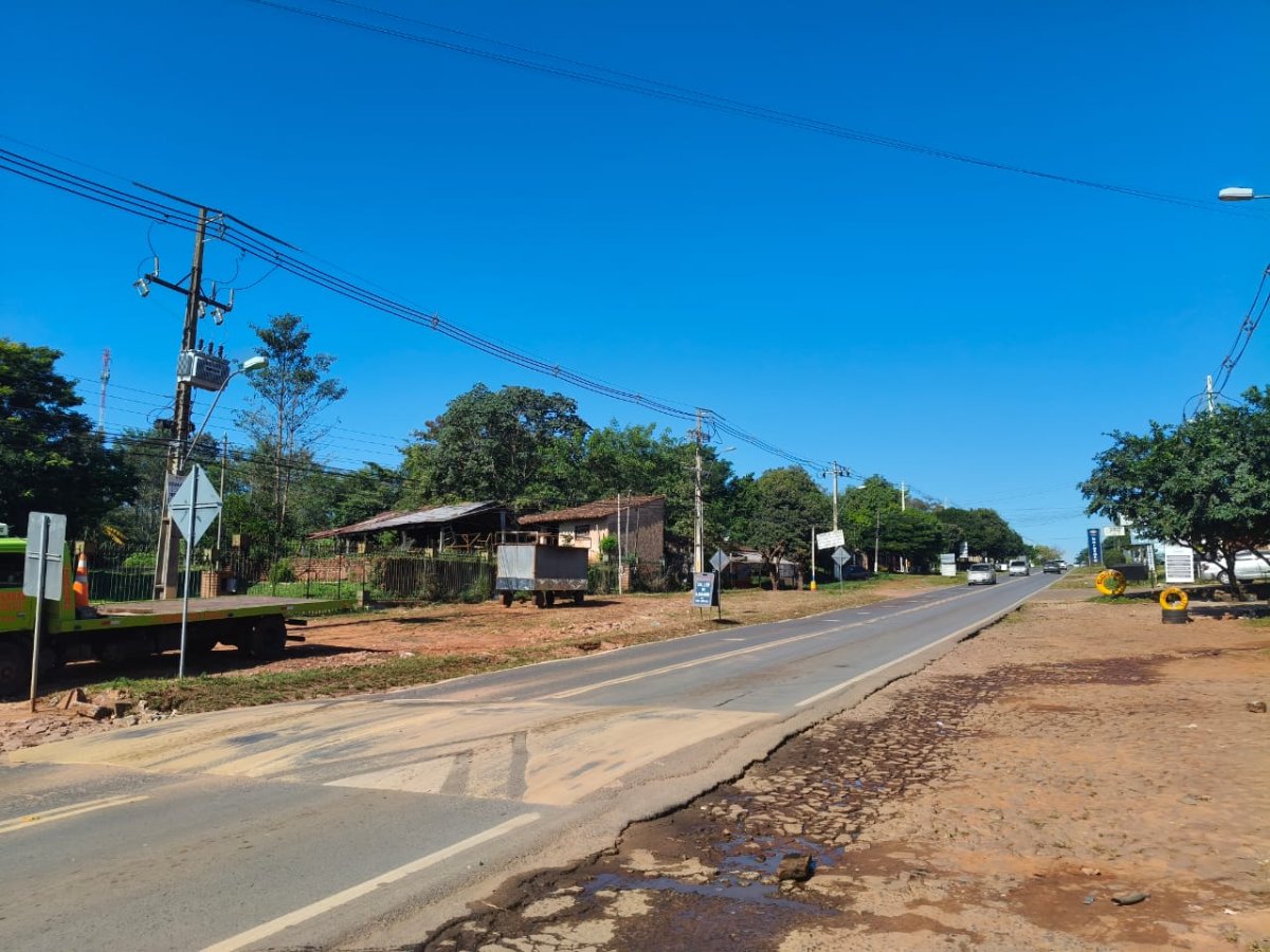 Terreno de 2.400 m² para Alugar em Itá, Caaguazú