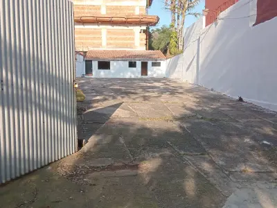Commercial Space with Offices in Recoleta, Asunción