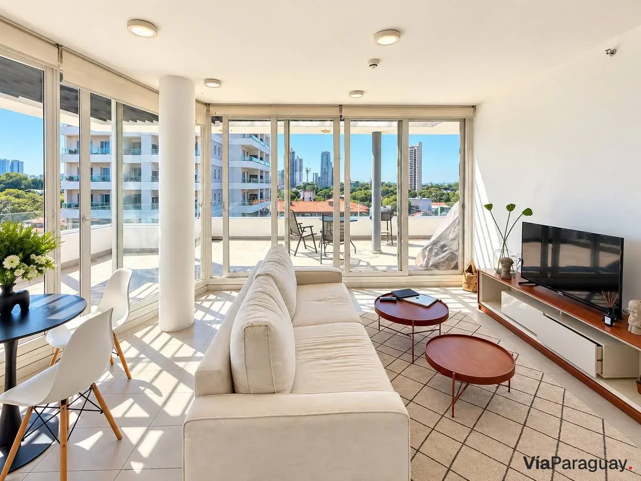 Penthouse 2 dorm con terraza en alquiler — Area Herrera, Asunción