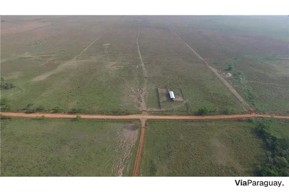 Campo en venta en Arroyos y Esteros sobre el río Piribebuy