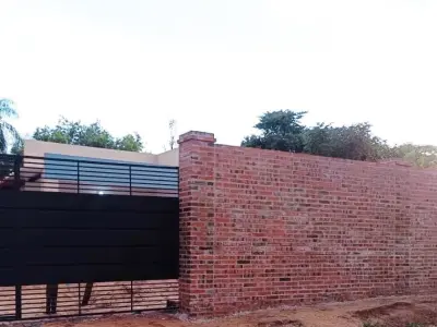 Casa nova de 2 quartos em Capiatá, na Rota 2
