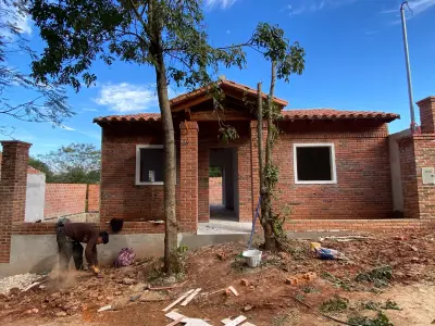 Casa Nova em Cañada Garay, Luque