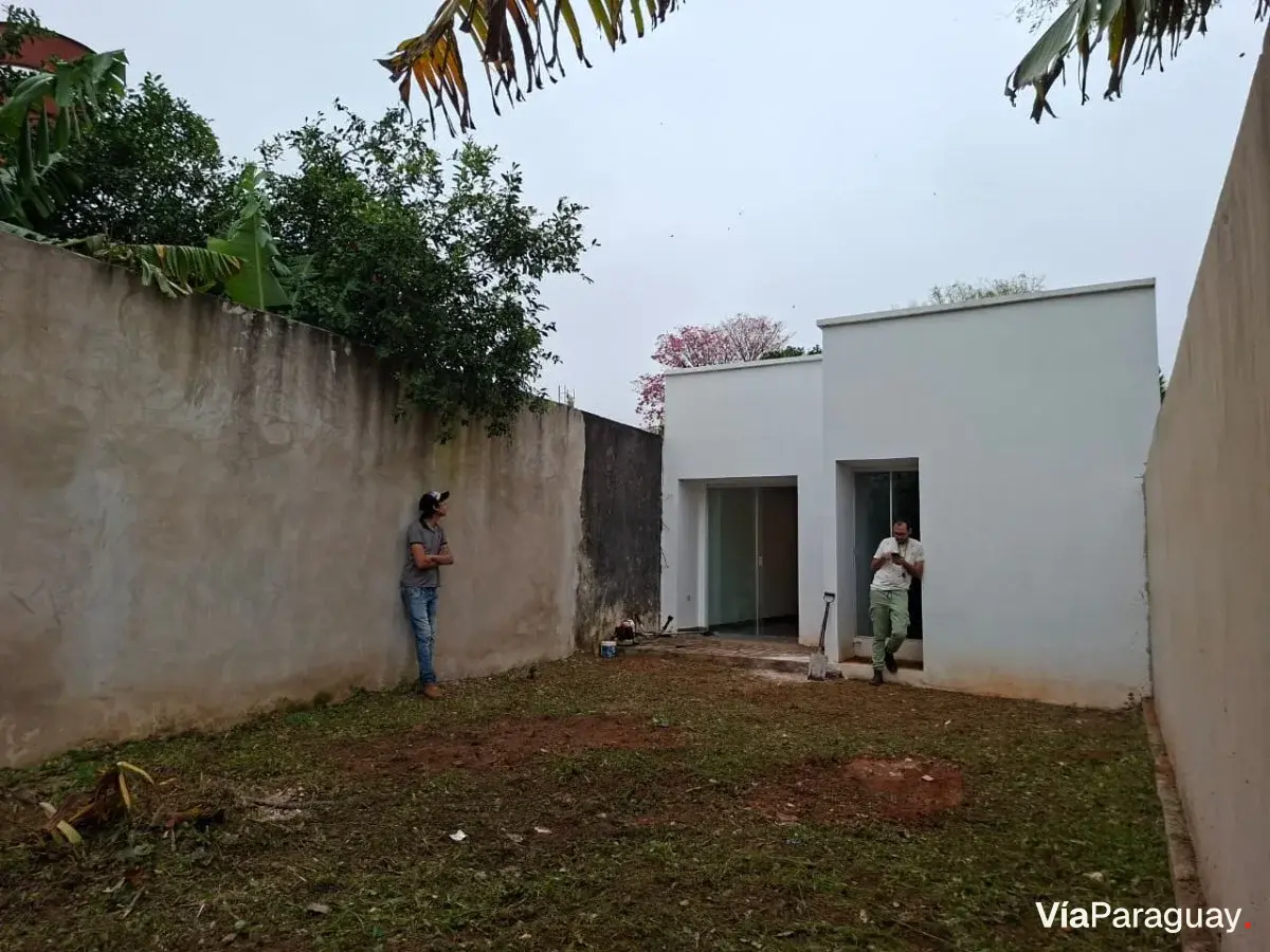 Casa nova à venda no Barrio Cañadita, Ñemby