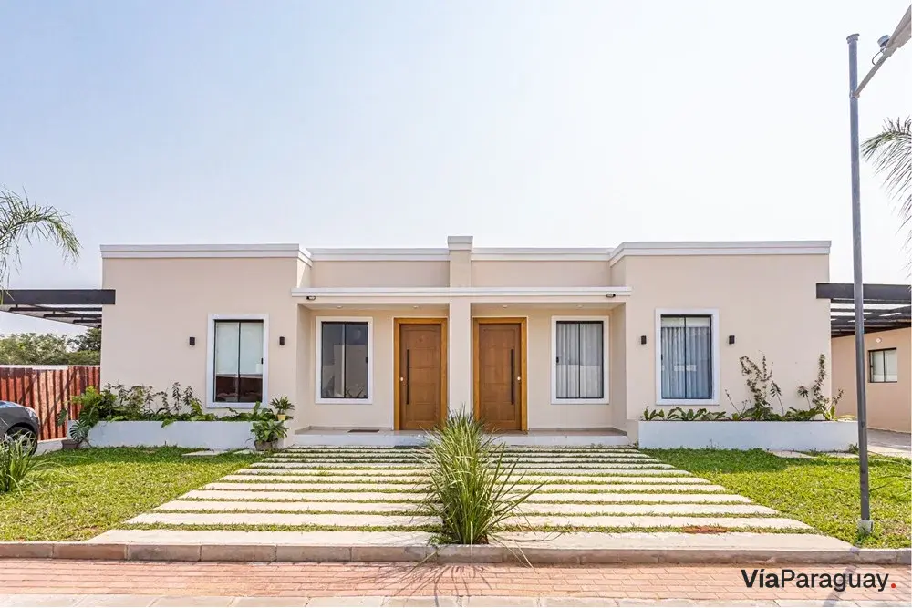 Brand-new house for sale in Las Palmas gated community, Limpio