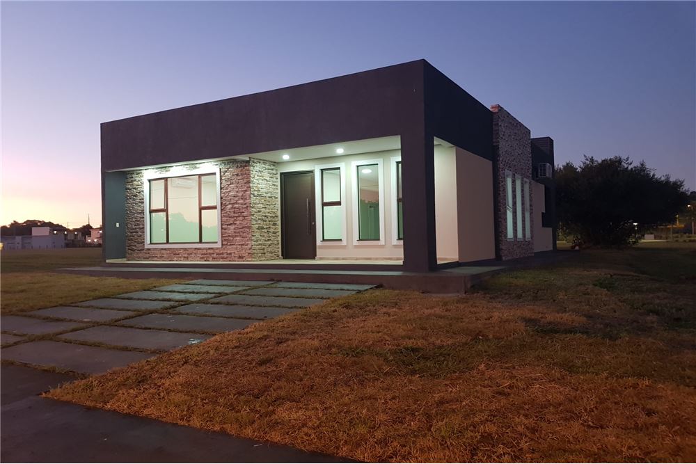 Brand new house for sale in Condominio La Trinidad