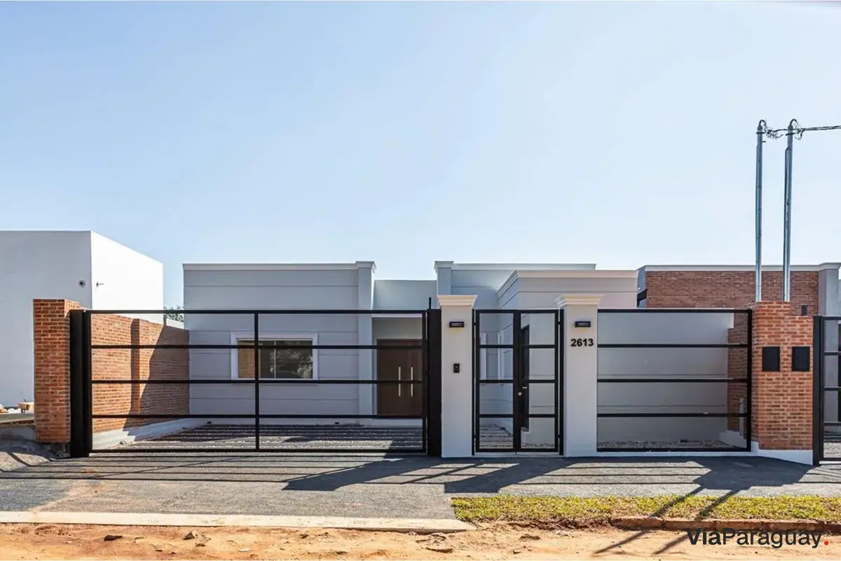 Casa a estrenar en venta en Finca 26, Luque