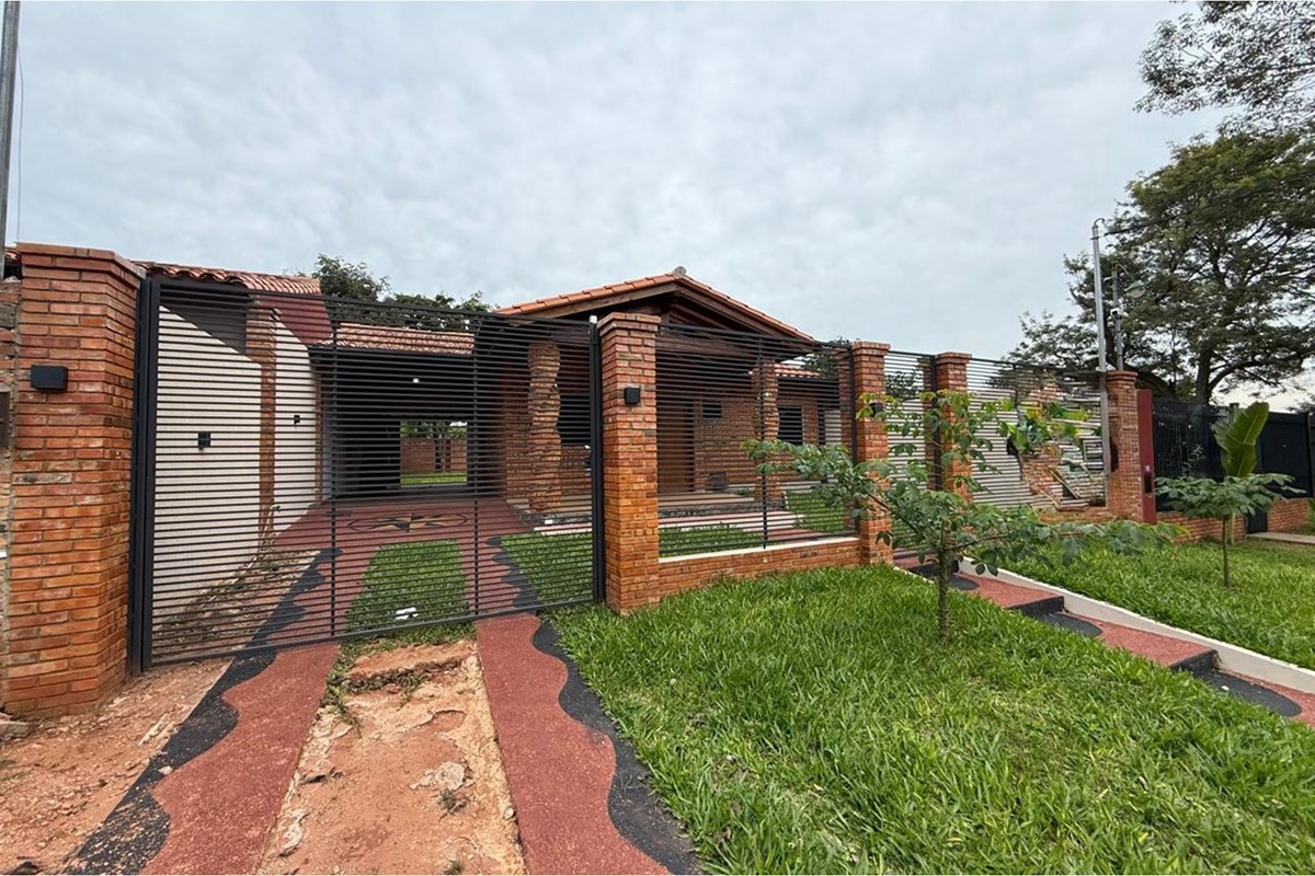 Casa nova à venda em J. Augusto Saldivar