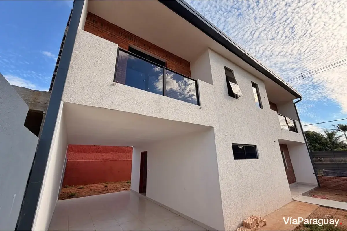 Casa nova à venda em Laurelty, Luque