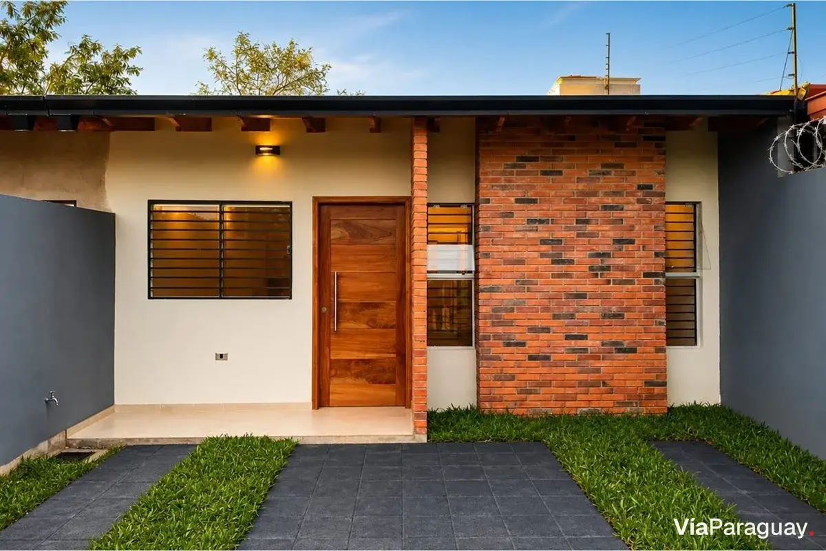 Casa a estrenar en venta en Luque, barrio Yka'a