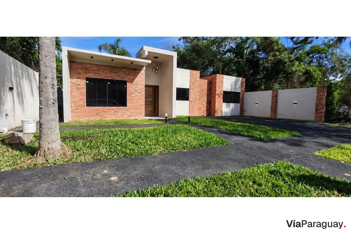 Casa nova à venda em San Bernardino