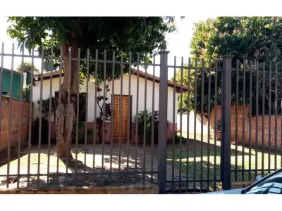Casa à venda para reformar em San Lorenzo, Reducto
