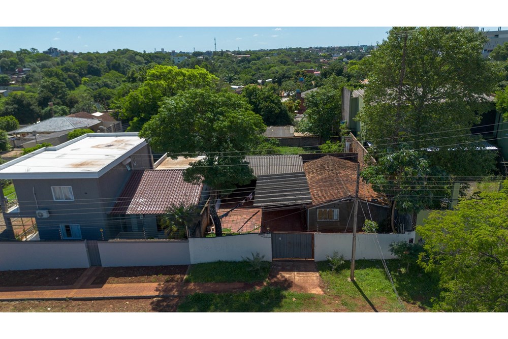 Casa à venda para reformar em San José, Ciudad del Este
