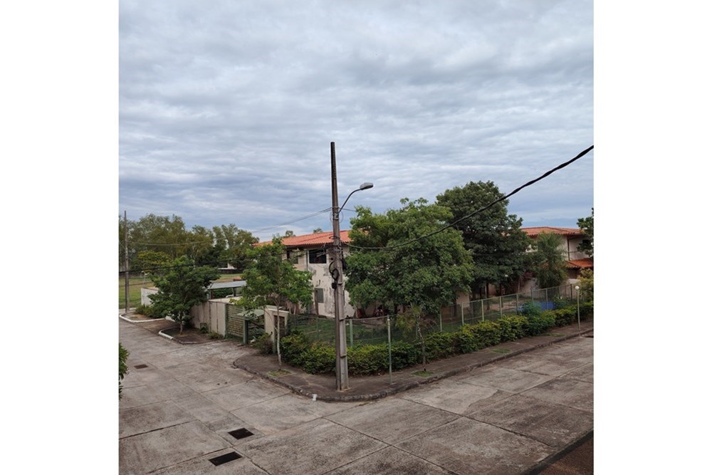 Casa à venda para terminar no condomínio Jardín des Lauriers, Luque