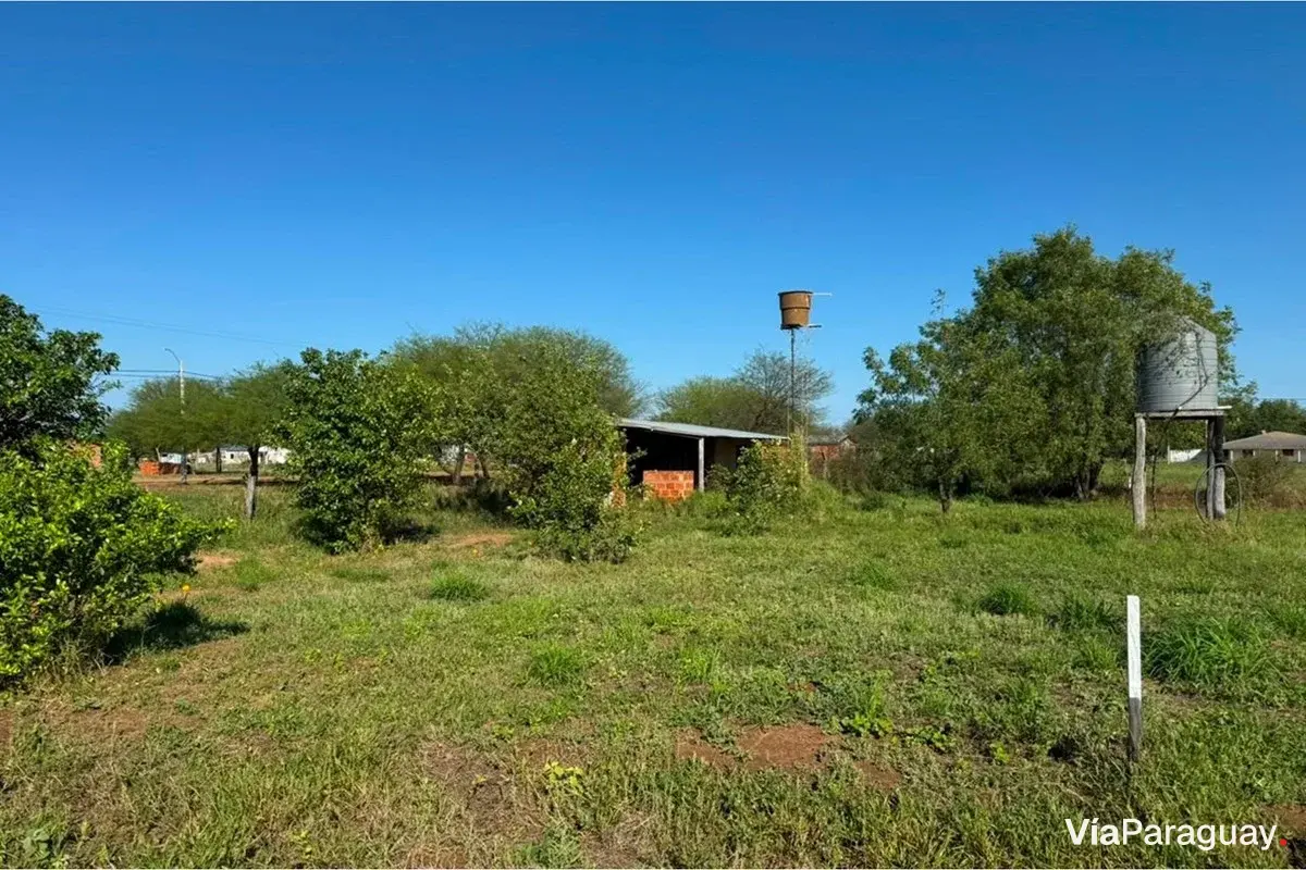 Casa a terminar en venta en Loma Plata