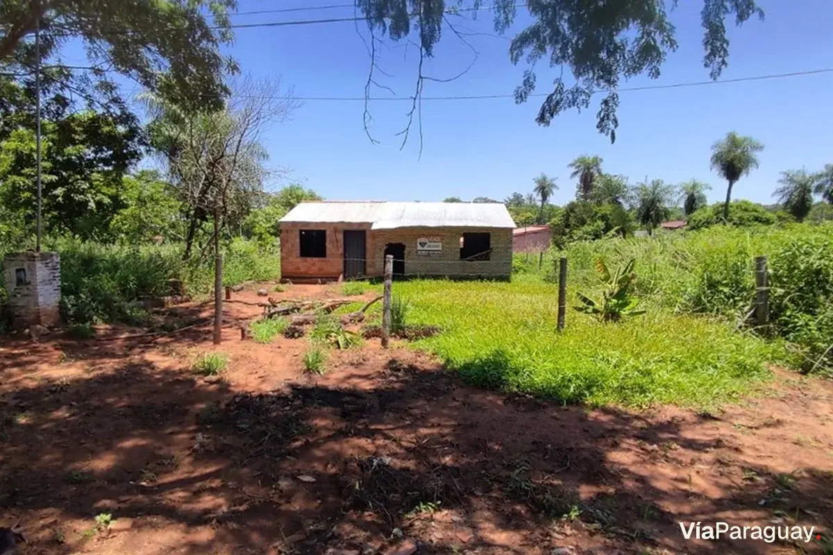 Casa para terminar à venda em Pindolo, Areguá