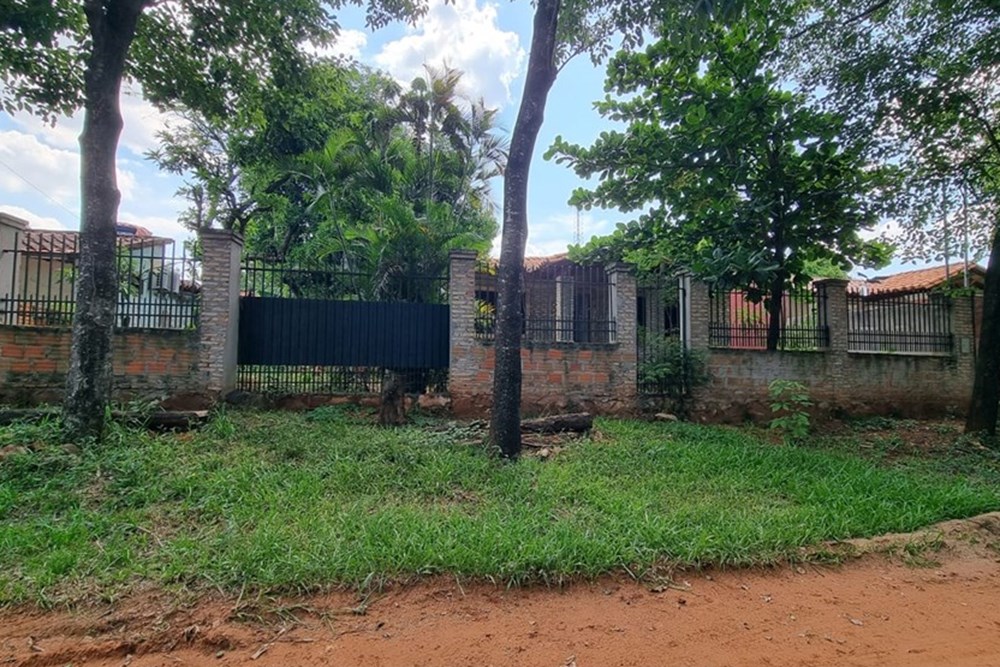 Casa à venda para terminar em Salado, Limpio