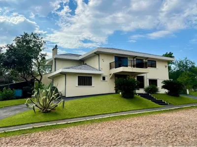 Casa amoblada en alquiler en Monte Sol Country, Luque