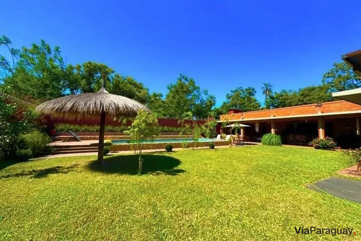 Casa mobiliada para alugar em San Bernardino, Luque