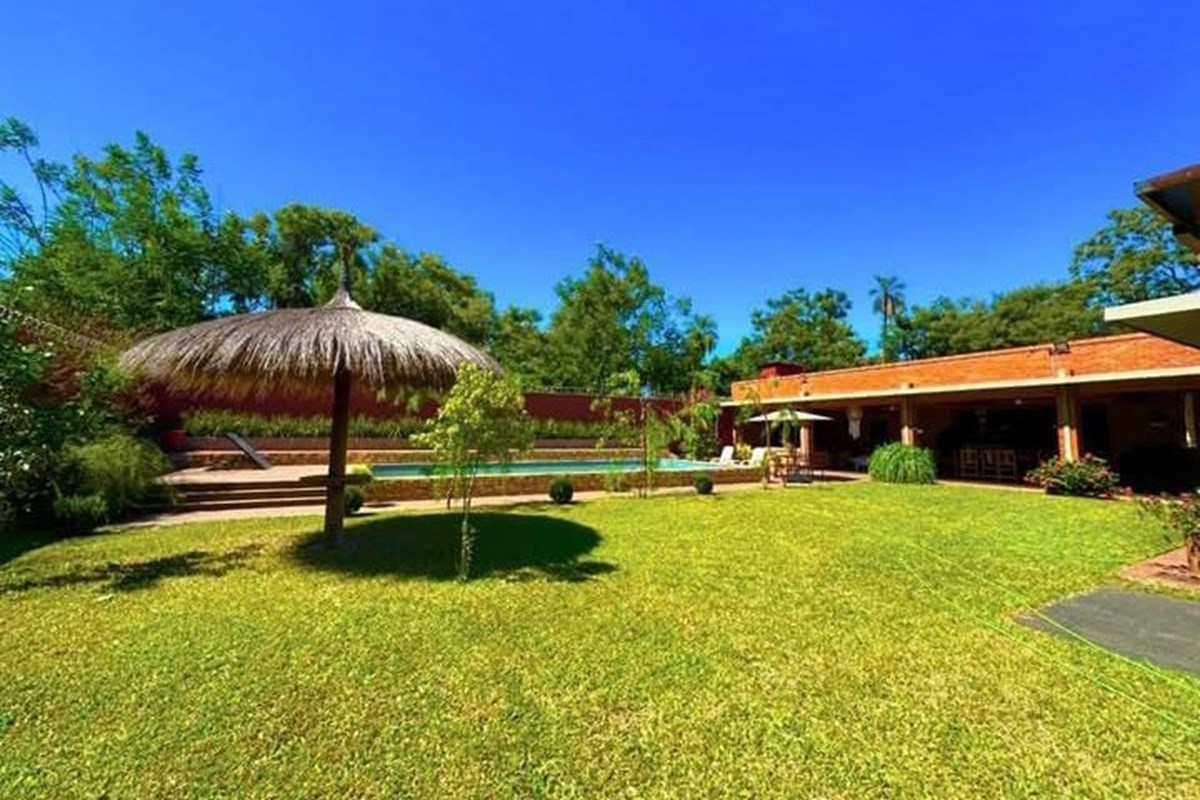 Casa mobiliada para alugar em San Bernardino, Luque