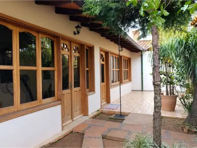 Casa mobiliada para alugar em San Lorenzo, Lucerito