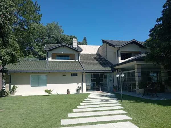 Furnished house for temporary rent facing the lake in San Bernardino