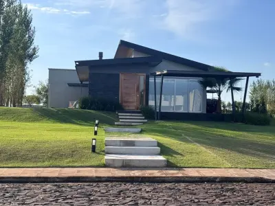Furnished house for sale in Agua Vista, San Juan del Paraná