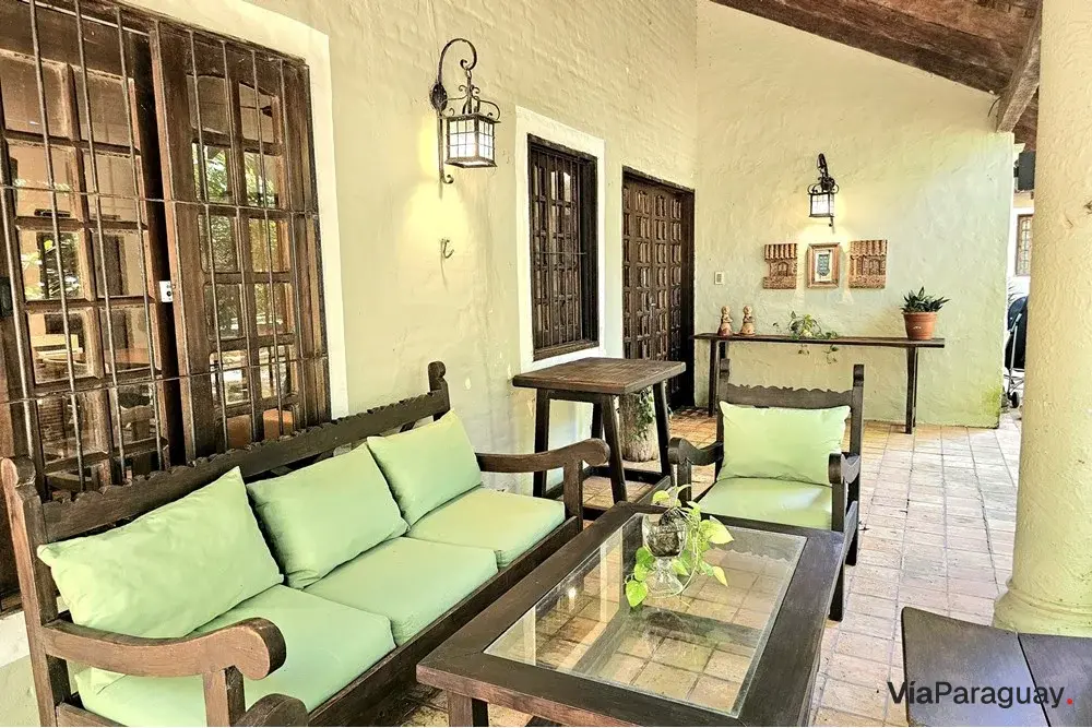 Casa amoblada en venta en San Bernardino, 4 dormitorios