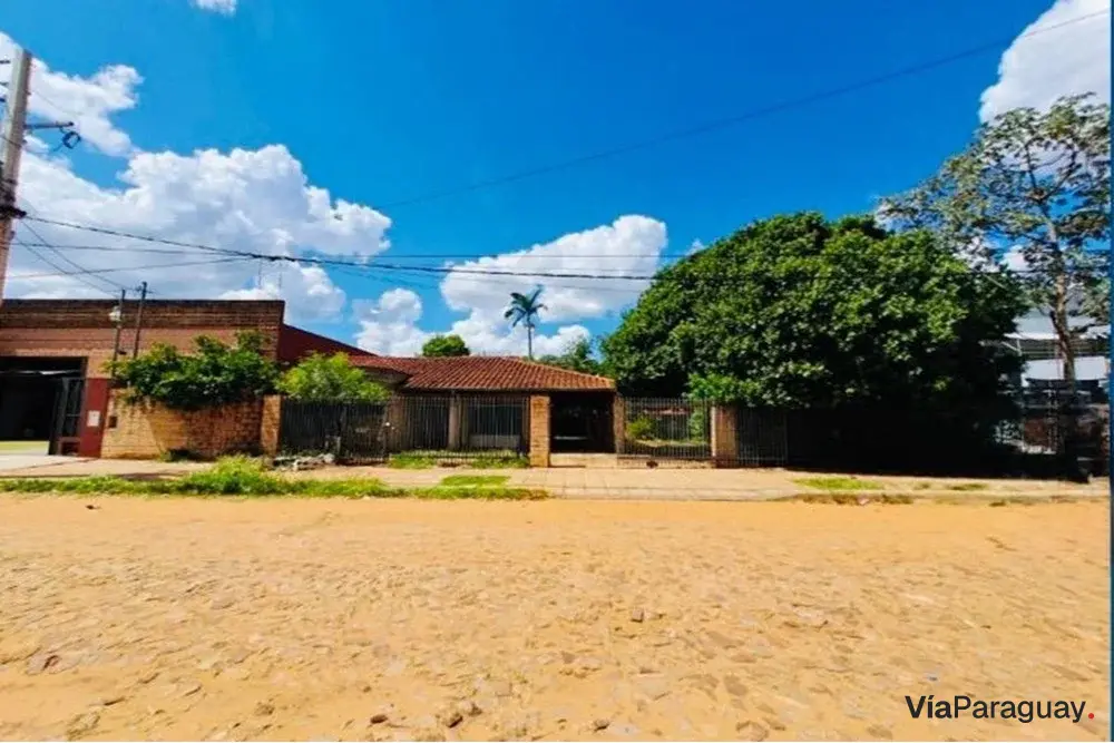 Casa ampla à venda em Domingo Savio, Fernando de la Mora