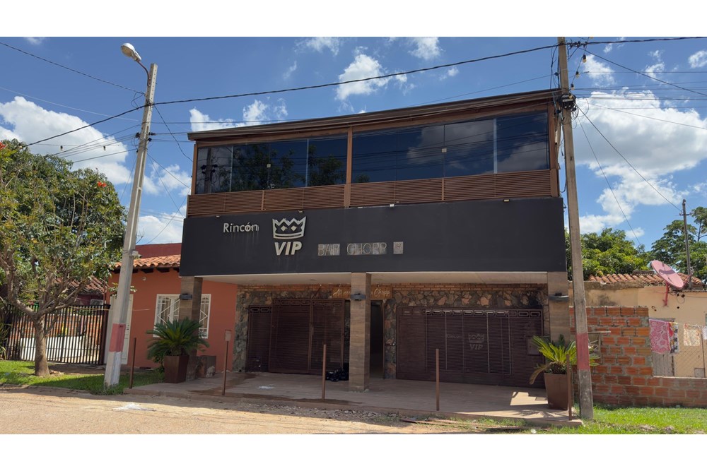 Casa comercial para alugar em Limpio, Central