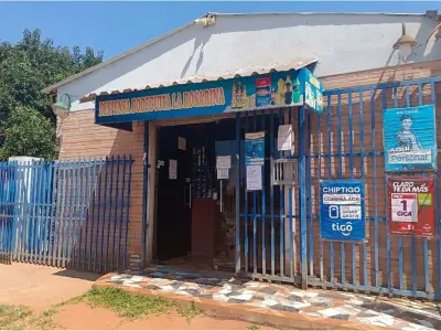Casa con comercio en venta en Aldana Cañada, Capiatá