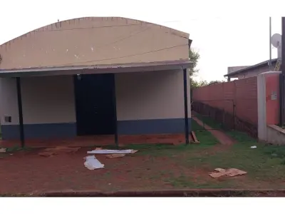 Casa com depósito à venda em Natalio, Itapúa