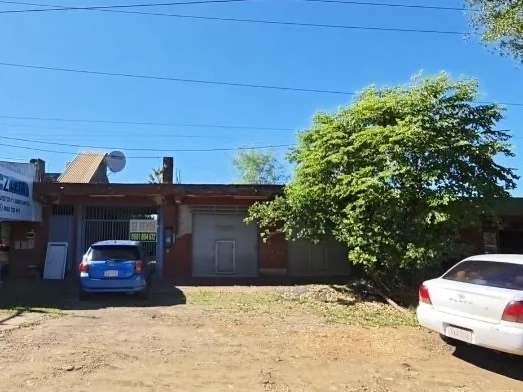 House with commercial space for sale on Ruta 6, Encarnación