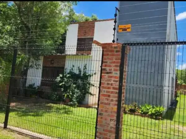Casa con piscina en alquiler temporario en Villa Real, San Bernardino