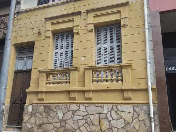 Casa com Renda à Venda em San Roque, Assunção