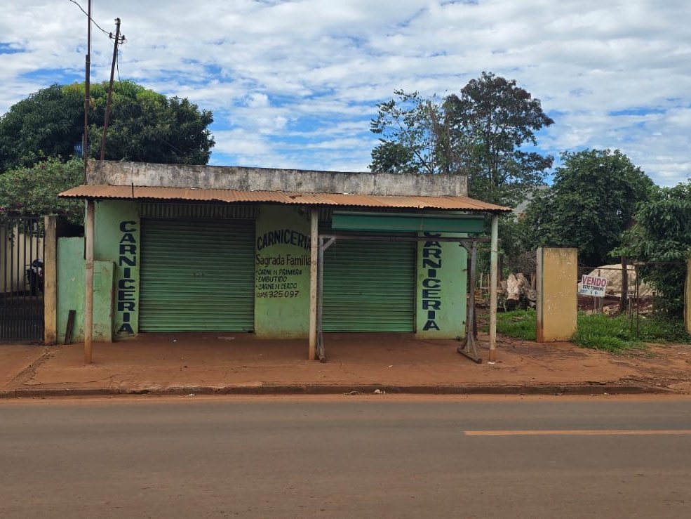 Casa com salão comercial à venda em San Miguel, Presidente Franco